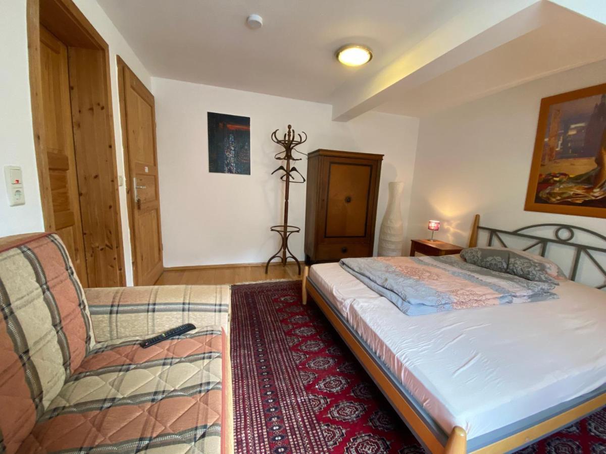 Bed and Breakfast Felsenmuehle Neuleiningen Exterior foto