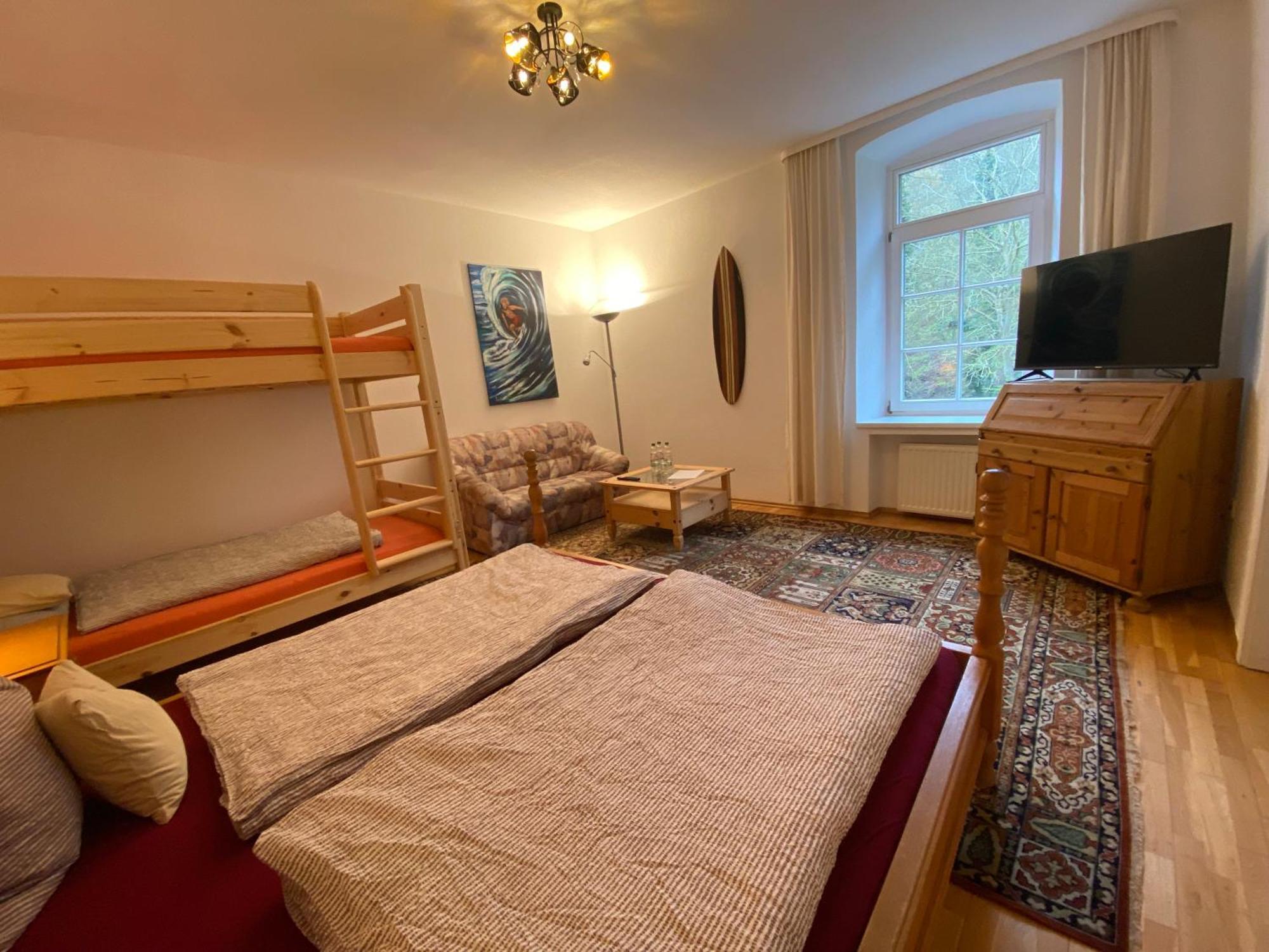 Bed and Breakfast Felsenmuehle Neuleiningen Exterior foto