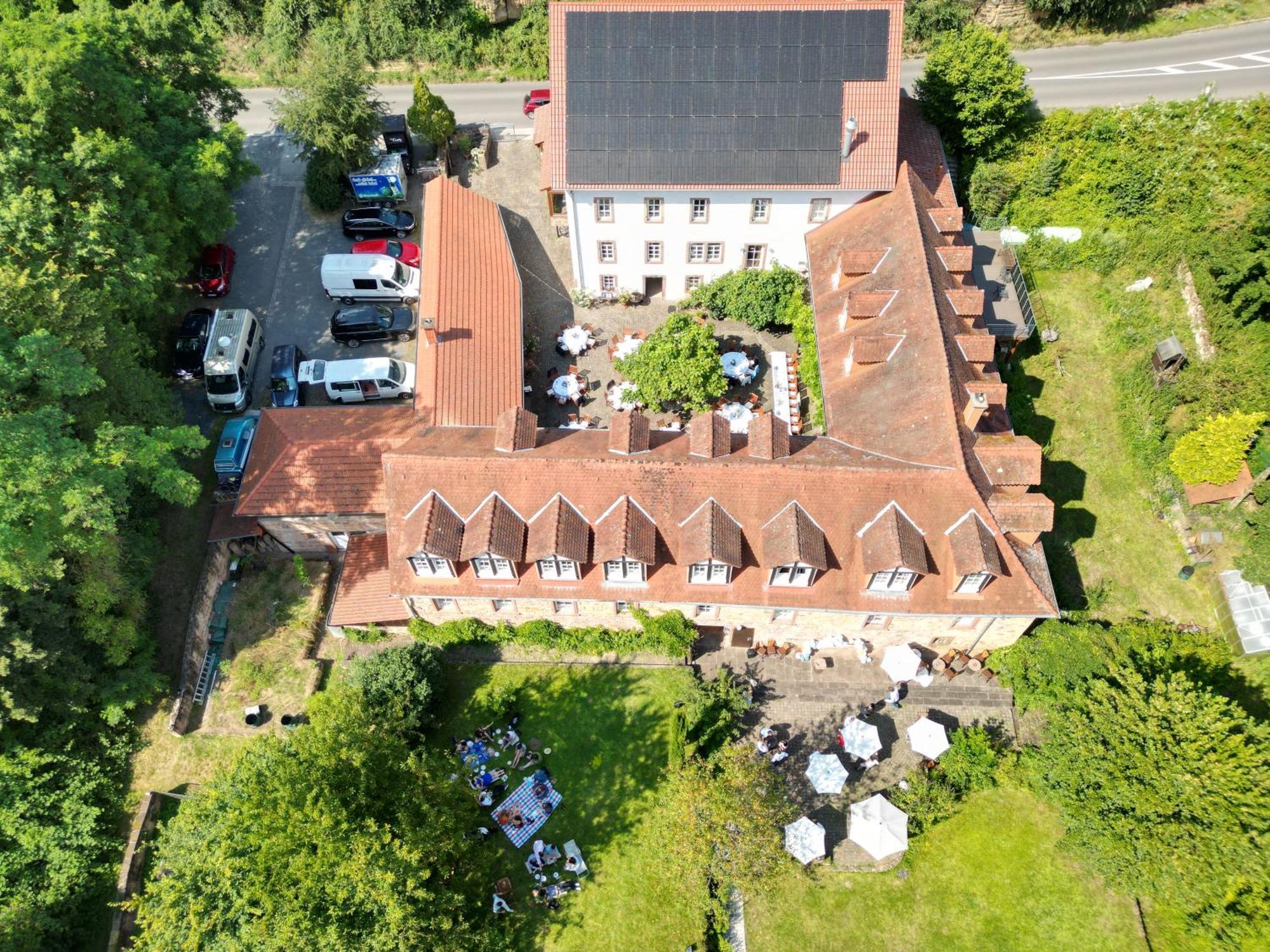 Bed and Breakfast Felsenmuehle Neuleiningen Exterior foto